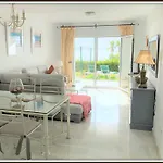 Lejlighed Mi Capricho, Ground Floor With Private Gardens *